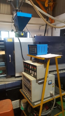Volumetric doser for injection machine/Volumetric Color mixer for Blow Molding Machines