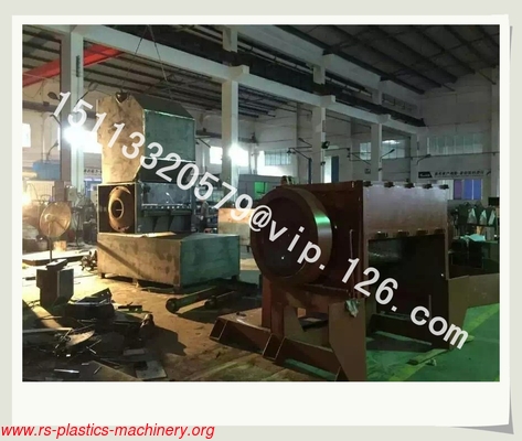 High efficienct 300-400kg/hr plastic crusher for PP/PE/PET/ABS material