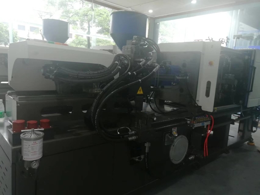 China High quality GS Servo Motor Plastic  Injection Molding Machine manufacturer 330Ton Best Price to Vietnam