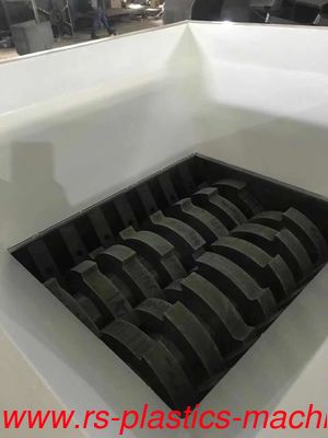 China Strong & Powerful solid waste recycle shredder for Barrel/CD/wood/tire/Can/Cloth/Metal etc solid waste reuse Shredder vendor good price