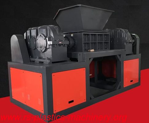 China Strong Powerful solid waste recycle machine/rubber/wood/metal/cloth/straw etc all solid waste Shredder supplier good price wholesale