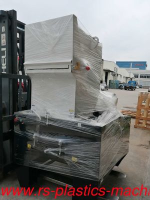 Industry plastic waste  powerful Crusher/ Plastic Bottle grinder Supplier/Plastic granulator with CE to Germany