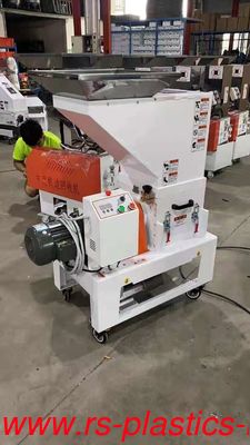 China no dust no noise Low Speed Waste Plastic Shredder/Crusher/Grinder/Low speed granulator power2.2KW factory price