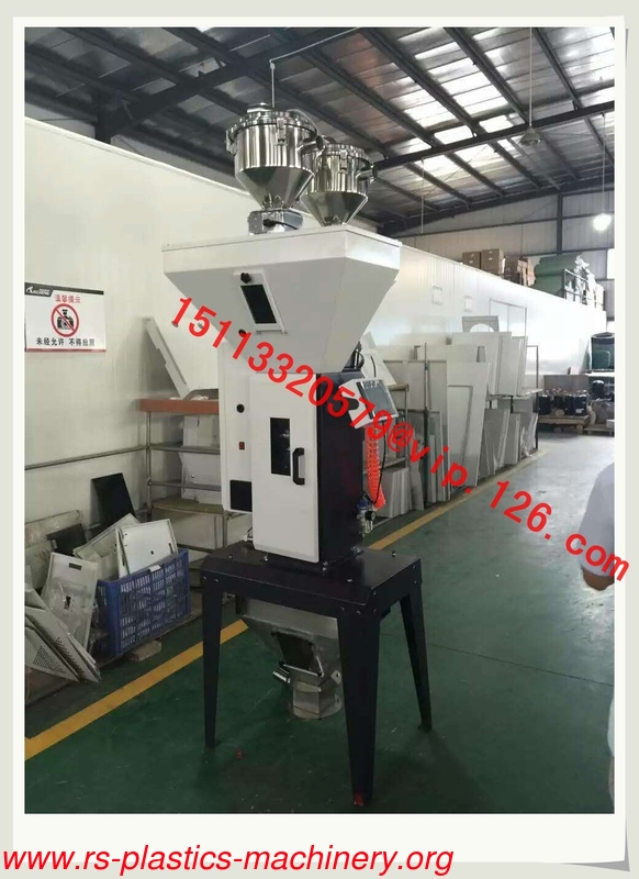 Gravimetric Blenders in plastic mixer/Mixing and Dosing Machine/Gravimetric Blenders workshop