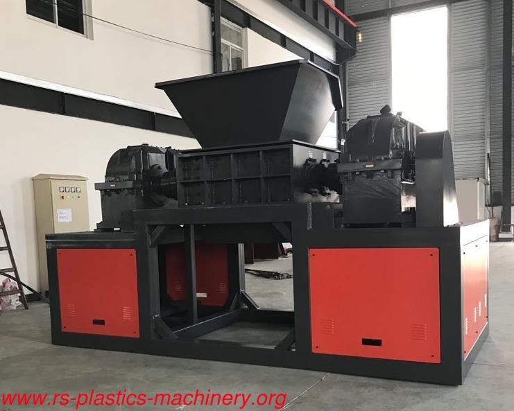 China Powerful solid waste recycle machine rubber/CD/wood/tire/Plastic/Can/fiber/Cloth/Metal etc Shredder producer best price